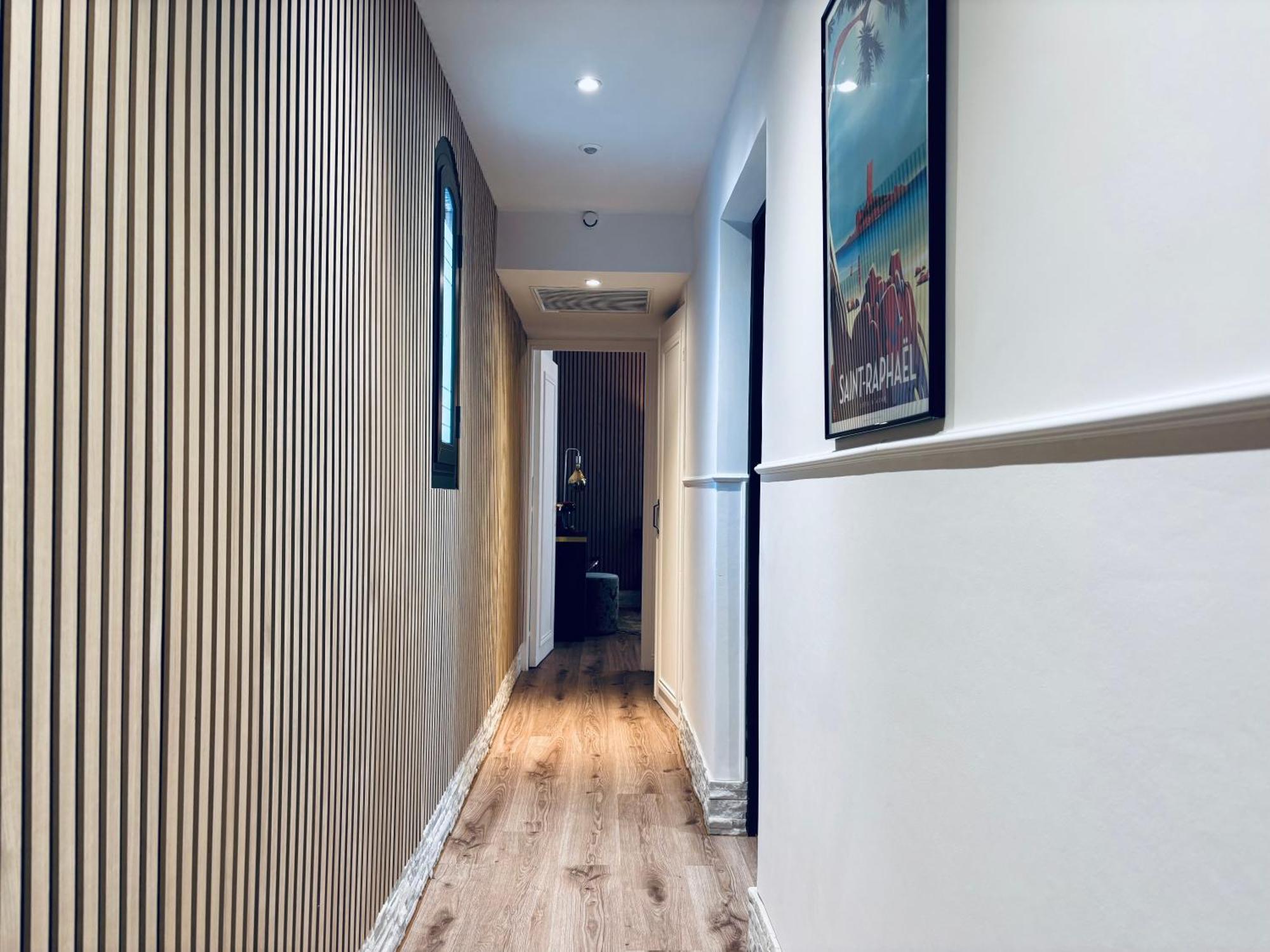 Le Confidentiel Hotel & Spa Saint-Raphael  Room photo